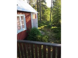 Awesome Home In Åsenhöga With 2 Bedrooms