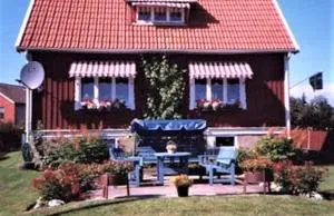 Stunning Home In Sölvesborg With 2 Bedrooms, Wifi And Sauna - Torsö