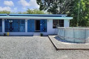 Container 2 with pool, free wifi, fully equiped - Pole Ojea