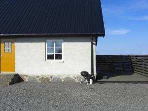 Awesome Home In Löderup With 2 Bedrooms And Wifi