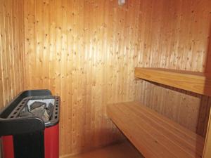 Awesome Home In Mellerud With 3 Bedrooms And Sauna