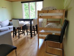 Beautiful Home In Hamneda With 4 Bedrooms And Wifi