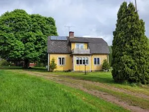 Beautiful Home In Hamneda With 4 Bedrooms And Wifi - Skärseryd