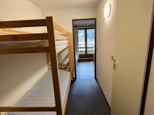 Appartements Coquet studio cabine au coeur du Lioran, proche pistes et commodites - FR-1-787-94 : photos des chambres