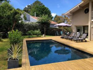 Villa contemporaine à Seignosse avec piscine chauffée, proche océan - FR-1-791-10