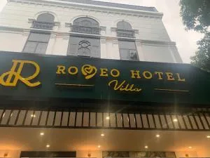 Romeo Villa Hotel HN - by BAY LUXURY - Gố Thổ