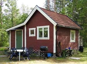 Nice Home In Herräng With 2 Bedrooms And Wifi