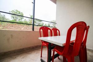 Hotel Ekant tourist resort aka Ekaant Farms