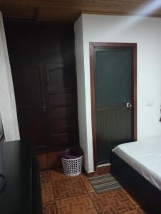 Hotel Bethesda 316 a 822 a 1980