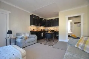 Luxury Coastal Retreat in Troon - 欧文