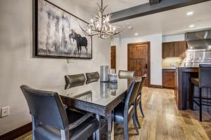 Remodeled 3BR Condo in Bachelor Gulch - Ski in out condo