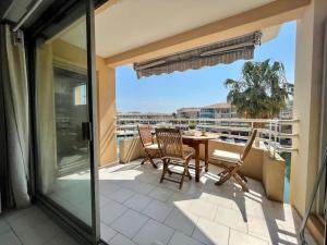 L Escapade T2 Port Fréjus