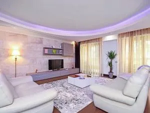 Herastrau Prime - 沃伦塔里