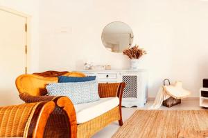 Bright Apartment ideal for long stays