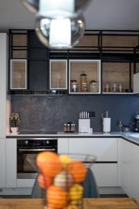 Luxury and Cozy Apartment with lots of Sun