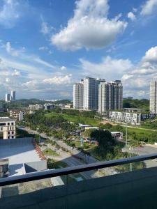 Cozy 2BR 2Bath 2-5 Pax Cybersquare King and Queen Beds Wi-Fi Netflix 1313