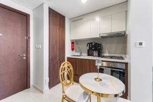 Exclusive Burj Khalifa View - Modern 1 BR