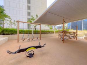 Exclusive Burj Khalifa View - Modern 1 BR