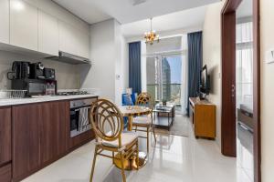 Exclusive Burj Khalifa View - Modern 1 BR