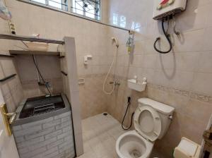 Villa puncak bogor kota bunga 3 kamar ada karoke