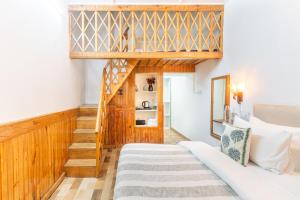 House of Hive, Mukteshwar