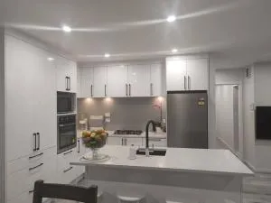 Newly built cheerful 3D Bedhouse, Tawa, Wellington - Plimmerton