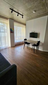 Zhouse apartamentai netoli PC Akropolis