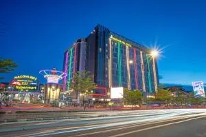 Nagoya Hill Hotel Batam - Нагоя