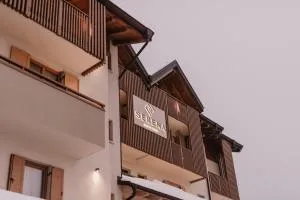 Family Hotel Serena - Molveno