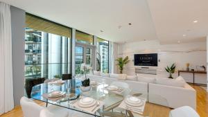 Bluewaters Island - Luxury 2BR with Ain View by TLRE Holiday Homes