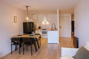 Appartements Le coquillage - Balcon & parking : photos des chambres