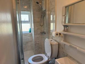 30 PERCENT OFF - Cosy Retreat For Couples - Free Parking