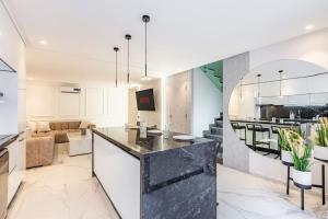 New Duplex Haut Standing à Victor Hugo, Gueliz