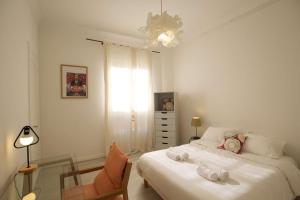 Appartements Authentique et spacieux 3 pieces : photos des chambres