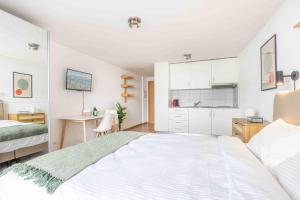 Saint Laurent 33-35 by Homenhancement