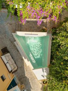 Nami Hotel & Suites