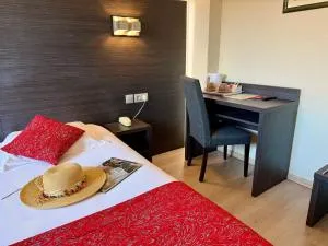 乐切瓦尔布兰克酒店 - 丰维耶