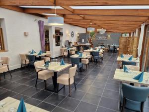 Hotels Hotel Bal : photos des chambres