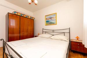 Apartment Mirja