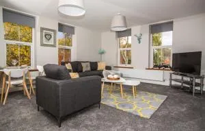 湾树公寓 - 德比