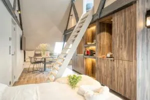 Charming Attic Retreat in Historic Ghent Center - Heusden
