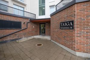 Koda Taiga South - parking & view