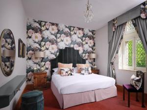 Hotels Abbaye de la Bussiere : photos des chambres