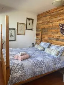 Dancers' Cottages - Crawford