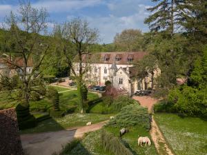 Hotels Abbaye de la Bussiere : photos des chambres