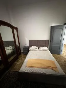 K Giza Pyramids - Kafr Ghaţāţī