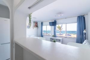 OceanFront Flat I by Canary365
