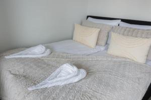 Studio apartment on Freedom street By BookLapland