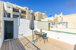 Lovely traditional 4BR Townhouse in charming Isla by 360 Estates