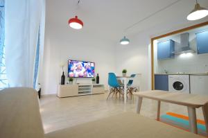 Livingtarifa Lances Blue